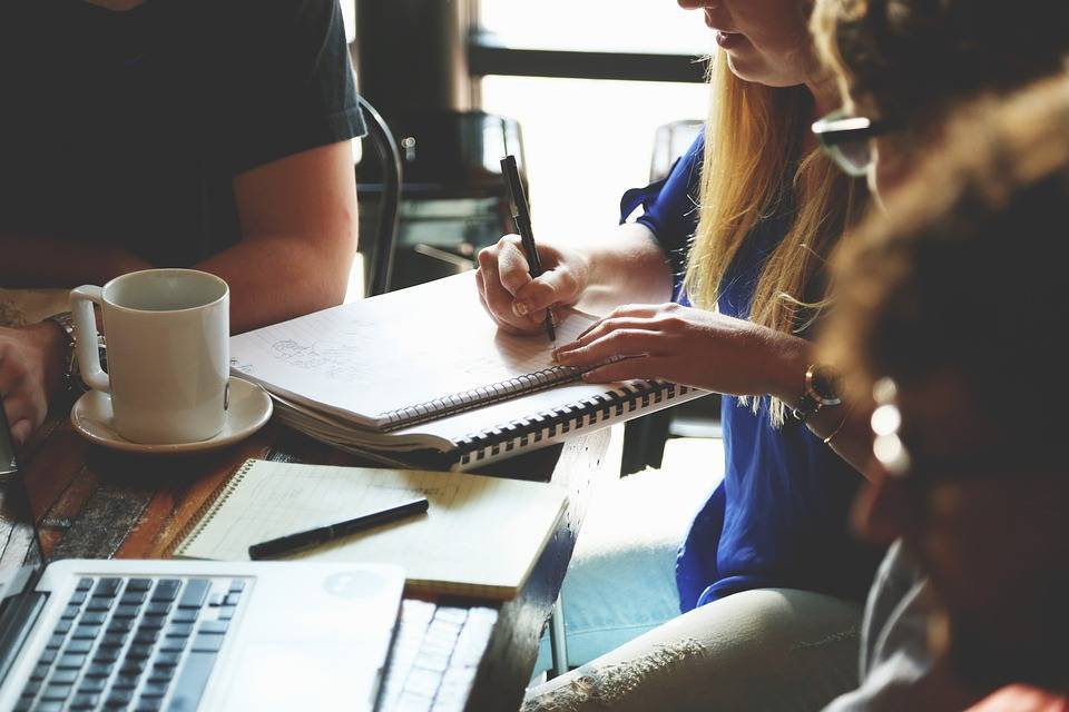 Être ouvert et honnête avec les consommateurs pour promouvoir les pratiques éthiques de l’entreprise